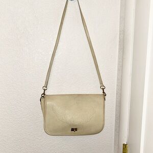 Vintage TONY LAMA The 💯 Leather Embossed Crossbody Shoulder Bag in White & Gold